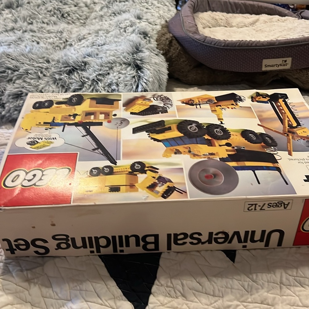 Vintage 1980 Lego Universal Building Set with motor 744 - Picture 15 of 16
